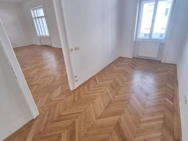 Altbauwohung in der 2. Liftetage unbefristet Nahe Ungargasse