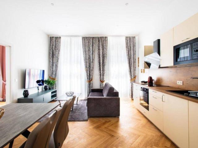 Altbauwohnen in der Leopoldstadt | 2 Zimmer mit großzügigem Schlafbereich