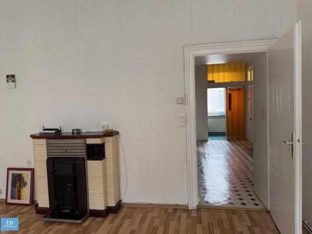 Altbauwohnung mit Potenzial sanierungsbedürftige 2 Zimmer Wohnung nahe Schönbrunn