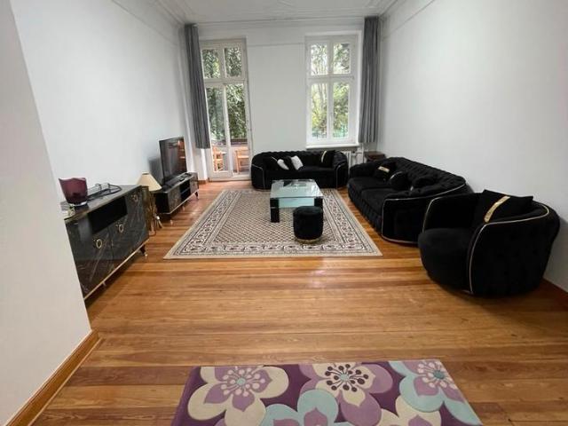 Altbauwohnung in Charlottenburg Bezugsfrei