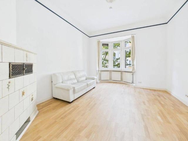 Altbauwohnung 1.OG Musikerviertel mit eigenem Garten LU.MA