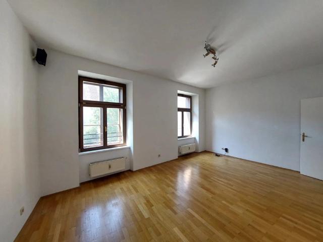 ALTBAU: 2 Zimmer Innenstadtwohnung Sporgasse 29 Top 07/2
