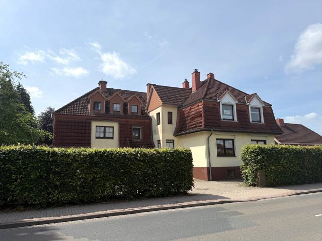 Altbau Charme auf 2 Ebenen im Hamburger Speckgürtel