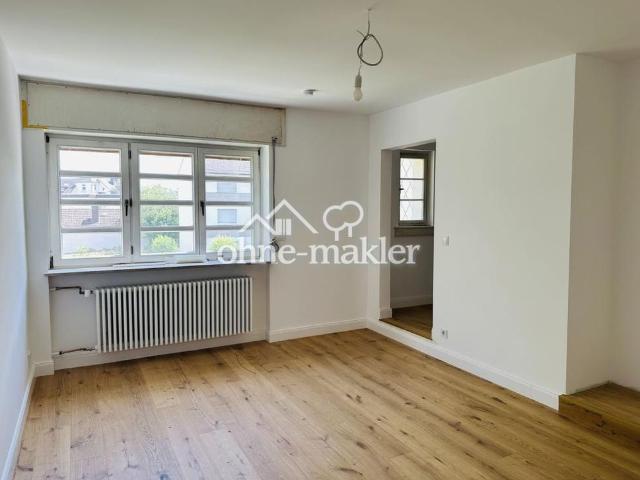 Altbau Charme trifft modernen Komfort — 5 Zimmer, 140 m², 1.OG, Garten & Licht | Bad Homburg‑Kirdorf
