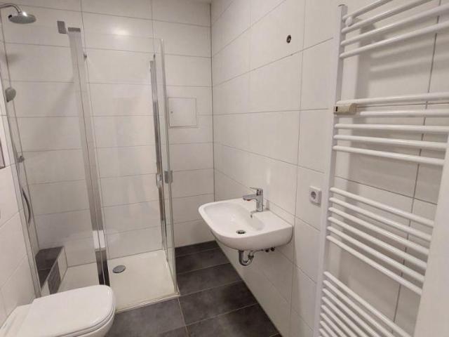 Altbau / Balkon / Modernes Bad