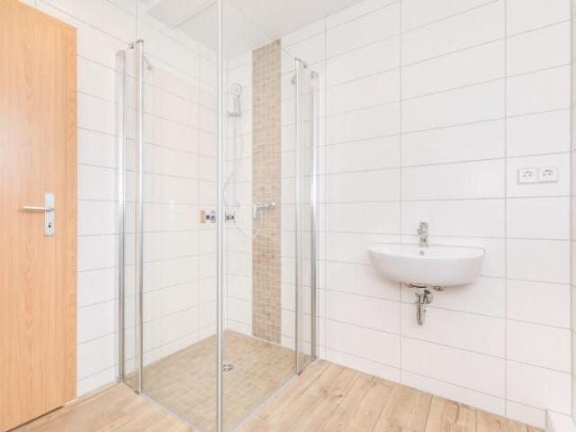 Altbau / Ebenerdige Dusche