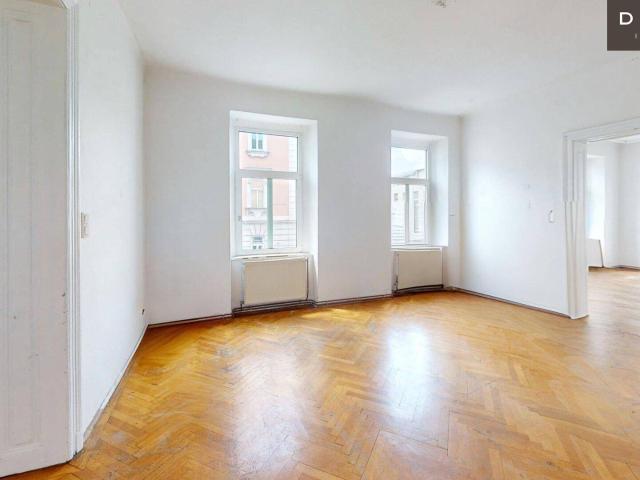 | ALTBAU FLAIR | HELLE ECK WOHNUNG | VIEL POTENTIAL |