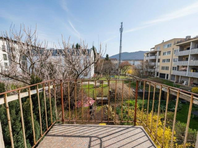 Altbau Klassiker mit 2 Balkonen in Graz Eggenberg zum Bestpreis: Sanieren, Gestalten, Profitieren!