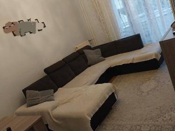 Altbau Helle 2 Zimmerwohnung im Vorderhaus mit Balkon