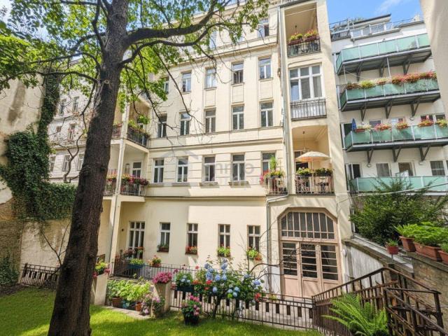 ALTBAU in Hofruhelage! 3 Zimmer Wohnung in 1050 Wien – Vollsaniert, zentral und stilvoll!