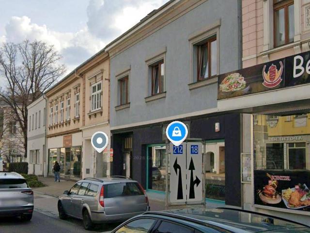 Altbau Wohnung 61m² mit Einbauküche in Berndorf