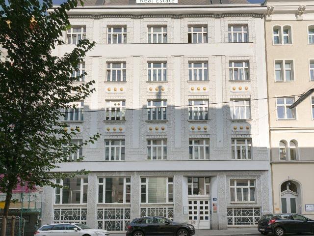 Altbau Wohnung unbefristet vermietet in Top Lage!
