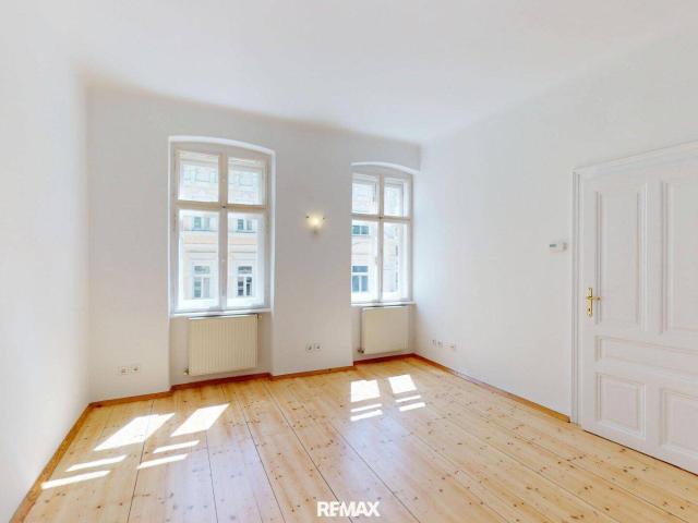 Altbau Wohnung im 2. Liftstock beim Währinger Park und in U6 Nähe