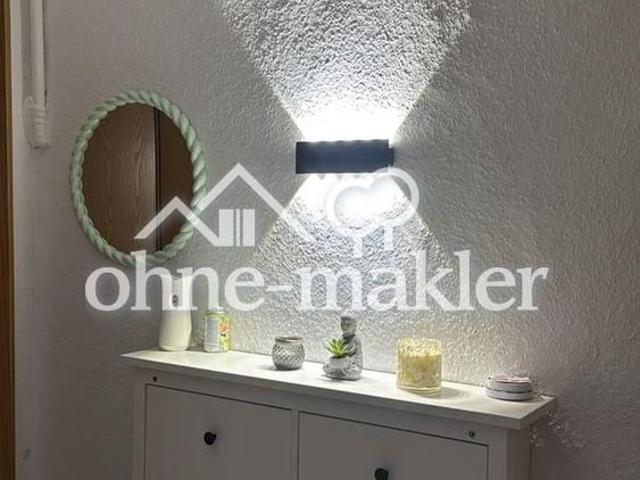 Altbau zum Verlieben – helle 2 Zimmer Wohnung mit Balkon und Garage in bester Innenstadtlage