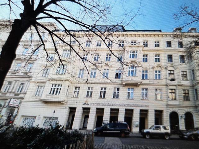 Altbaujuwel Eigentumswohnung im 9. Bezirk
