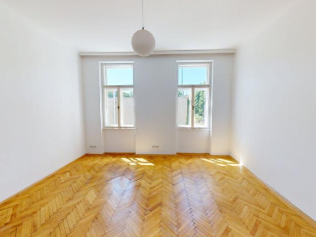 Altbaujuwel in 1190 – kompakte 33 m² Einheit mit großem Entwicklungspotenzial, provisionsfrei vom Eigentümer