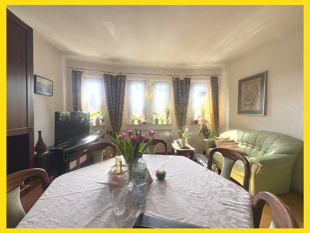 Altbauperle mit Stil: Zentrale 3,5 Zimmer Wohnung in Waiblingen