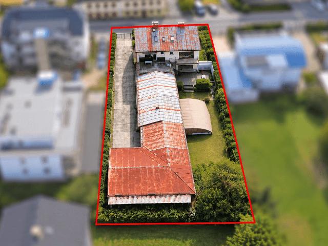 Altbestandsgebäude mit vielfältigen Möglichkeiten