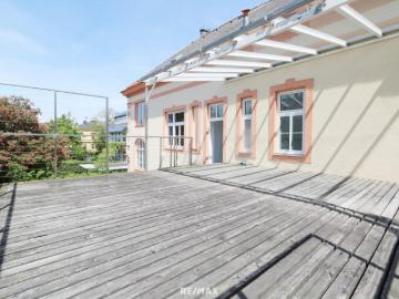Altehrwürdige, großzügige Räumlichkeiten in Welser Villa