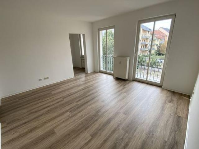 Altenburg* City Center* helle 1 Raum Whg. mit sep. Küche* Duschbad