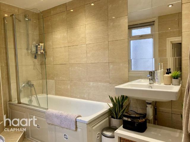 Altenburg Gardens, LONDON 1 bed apartment to rent £2,200 pcm £508 pw