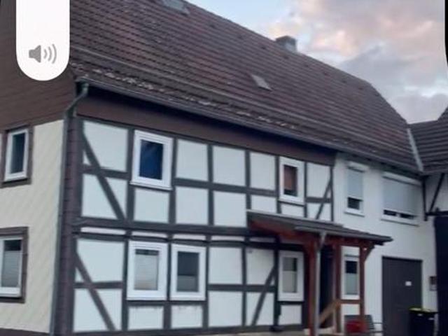 Alter Bauernhof mit Scheune komplett modernisiert in Gertenbach