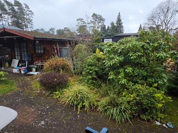 älteres Mobilheim mit Anbau, Carport, Schuppen und Gartenhaus zum Abbauen