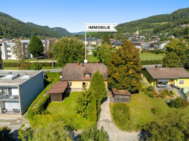 Älteres nettes 150m² Einfamilienwohnhaus mit Doppelcarport in Brückl Super Infrastruktur
