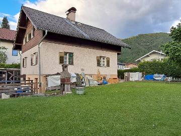 älteres Wohnhaus mit Garten und Balkon, im Zentrum von Kufstein