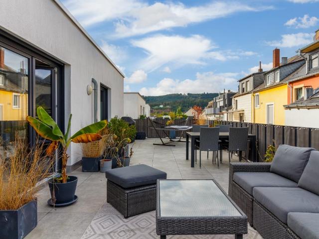 Altersgerechte Penthousewohnung mit großer Dachterrasse nur 5 Gehminuten Nähe Porta