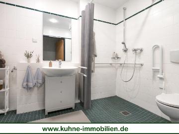 Altersgerechtes Wohnen mit hohem Komfort und eigenem Balkon!