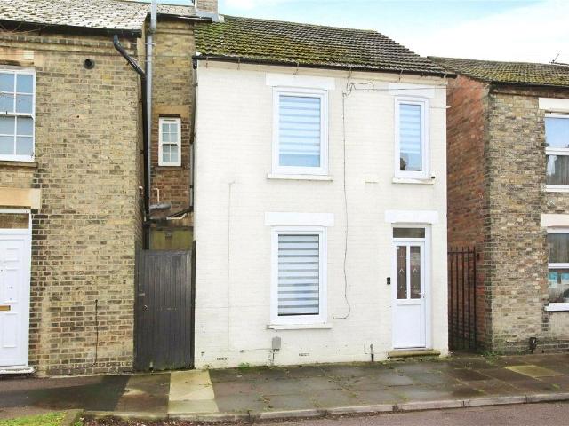 Althorpe Street, Bedford, Bedfordshire MK42, 3 bed semi detached house to rent, £1,400 pcm | PrimeLocation