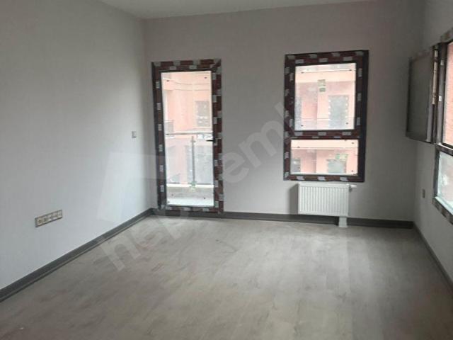 ALTINÇAY OPET YANI KİRALIK 3+1 110M2 1.KAT KULLANIŞLI SIFIR FERAH ARAKAT DAİRE
