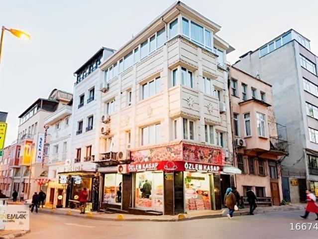 ALTIN EMLAK VATAN GÜVENCESİYLE KADIRGADA YATIRIMLIK APART