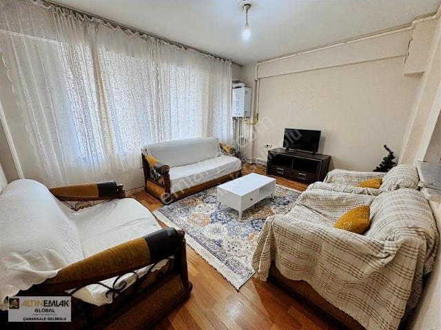 Altin Emlaktan Çarşıda 2+1 Bahce Kullanımlı Esyalı Kiralık Daire
