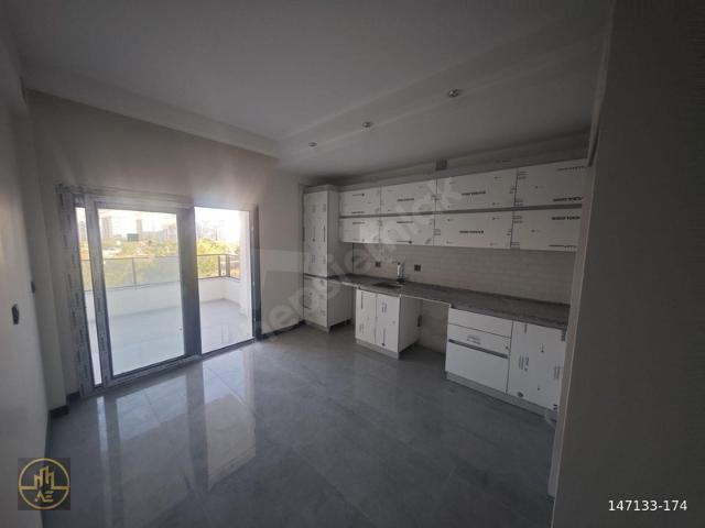 ALTINÖZ' DEN YENİ HASTANE YAKININDA SATILIK 2+1 DAİRE