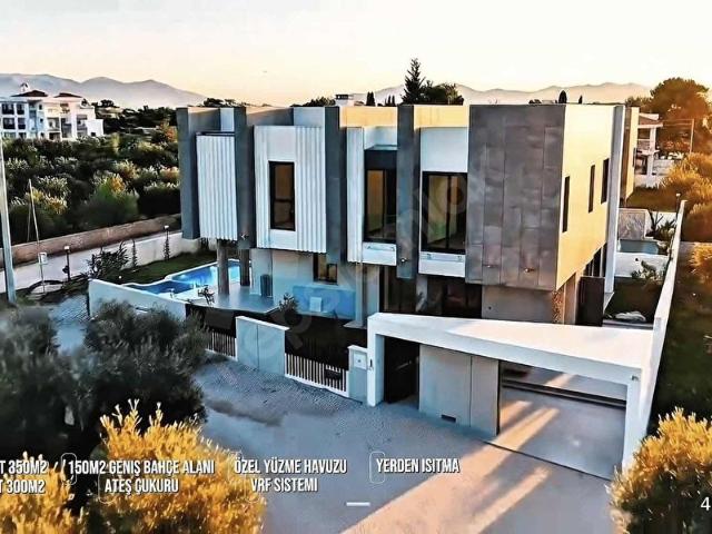 ALTINKALE'DE EMSALSİZ BİR YAŞAM! 5+1 PREMİUM VİLLA