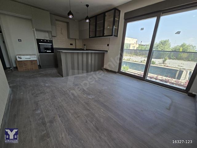 ALTINKALE'DE KİRALIK HAVUZLU YÜKSEK GİRİŞ 1+1 DAİRE