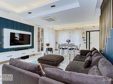 ALTINTAŞ'IN KALBİNDE İSKANLI, SIFIR, HAVUZ MANZARALI 3+1 VİLLA