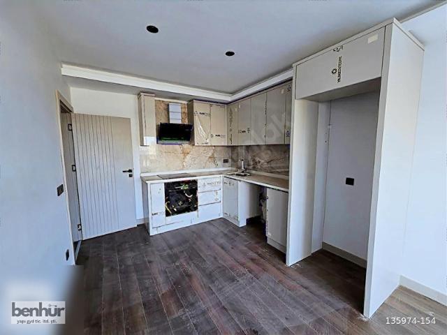 ALTINTAŞ'TA, OTEL KONSEPTLİ SİTEDE, ARA KAT, SATILIK 2+1 DAİRE