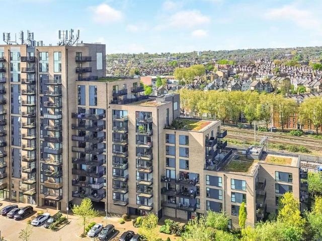 Altitude Point, Hampden Road, Hornsey N8, 2 bed flat to rent, £2,400 pcm | PrimeLocation