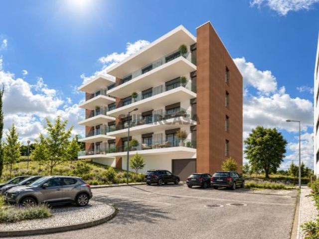 Alto da Guarda Inglesa Vende se T3 Ultimo piso vista Rio Mondego