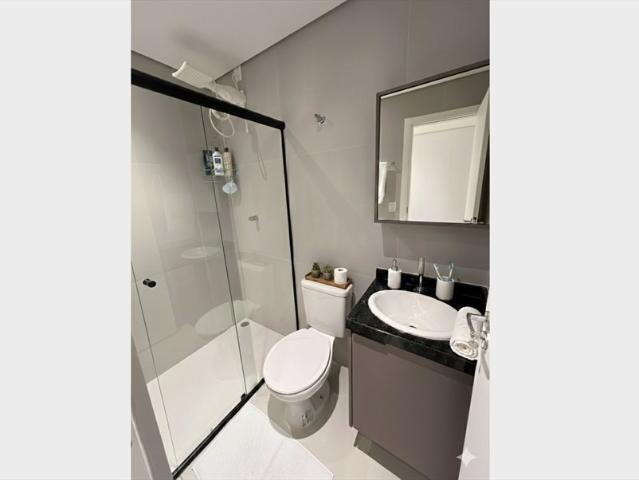 ALTO PADRÃO em Moema: Quarto NOVO com Ar Cond. Lado Metrô e Congonhas
