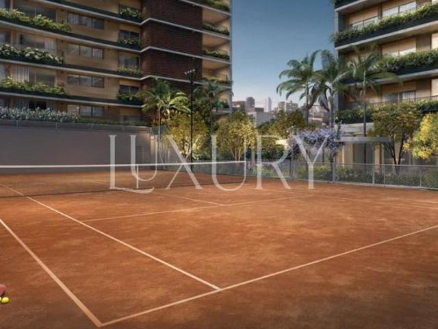 Alto padrão nos Jardins por Yuny 300 a 387m² em um terreno de 5.400m² Arquitetura Gui Mattos + Aflal