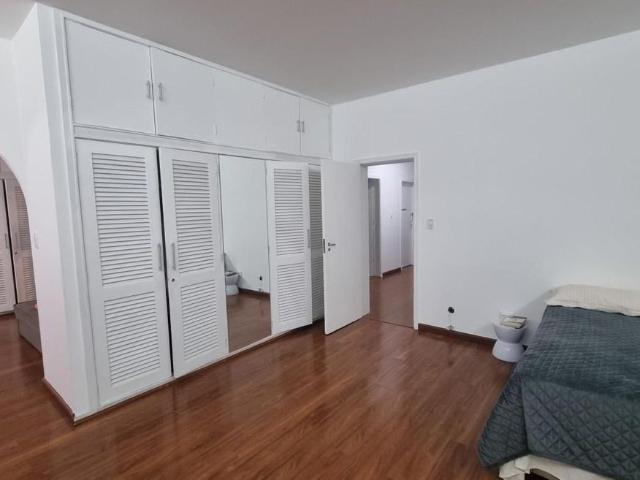 Alto Padrão Para Locação Em Rio de Janeiro, Lagoa, 5 Dormitórios, 2 Suítes, 5 Banheiros, 2 Vagas