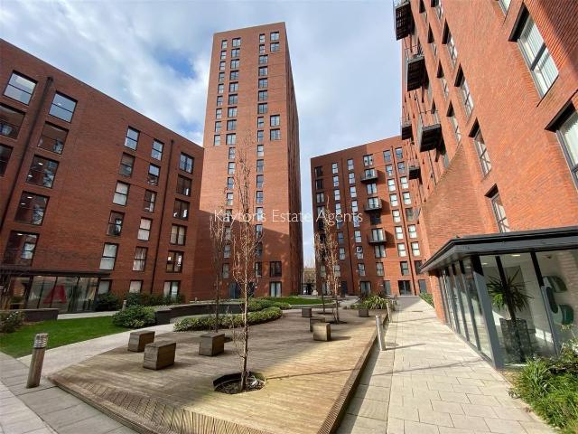 Alto, Sillavan Way, Salford M3, 2 bed flat to rent, £1,200 pcm | PrimeLocation