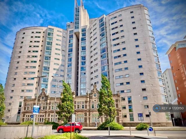 Altolusso, Cardiff, CF10 1 bed flat to rent £1,050 pcm £242 pw