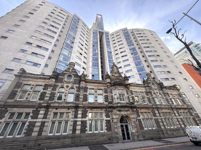 Altolusso Apartments, Cardiff CF10 2 bed apartment to rent £1,200 pcm £277 pw