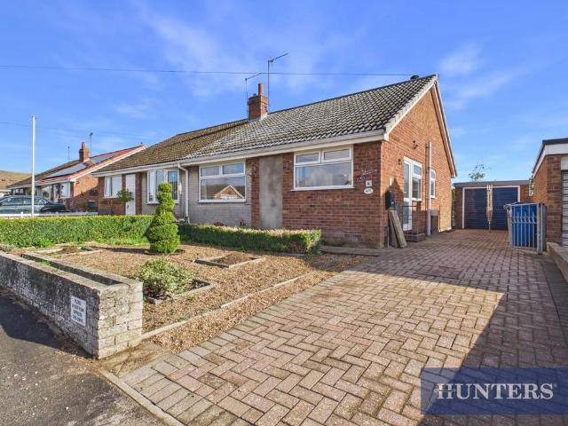 Alton Park, Beeford, Driffield 2 bed bungalow to rent £850 pcm £196 pw