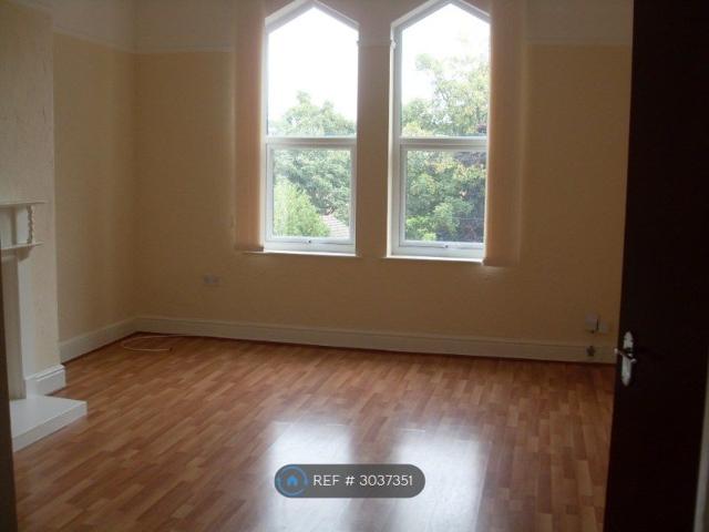 Alton Rd, Wirral CH43, 2 bed flat to rent, £800 pcm | PrimeLocation